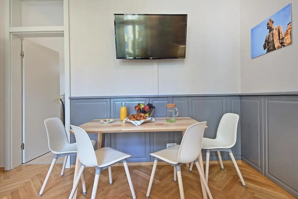 Opera Apartments Prag 0*,