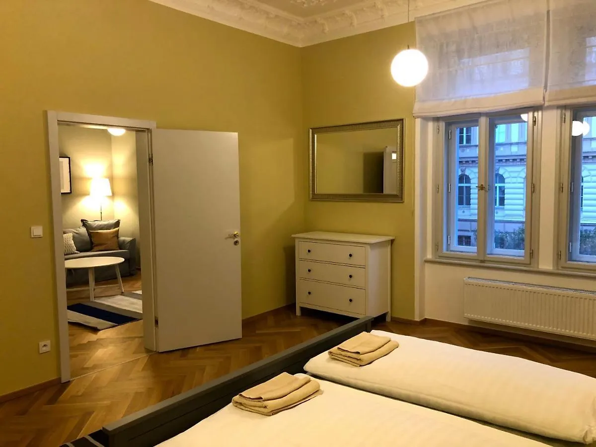 Opera Apartments Prag